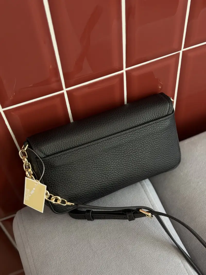 Сумка Michael Kors Nolita