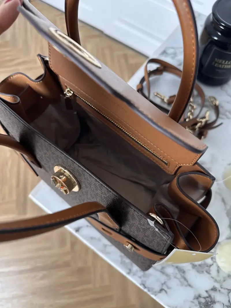 Сумка Michael Kors Carmen