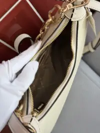 Сумка Michael Kors Cora